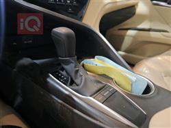 تۆیۆتا کامری